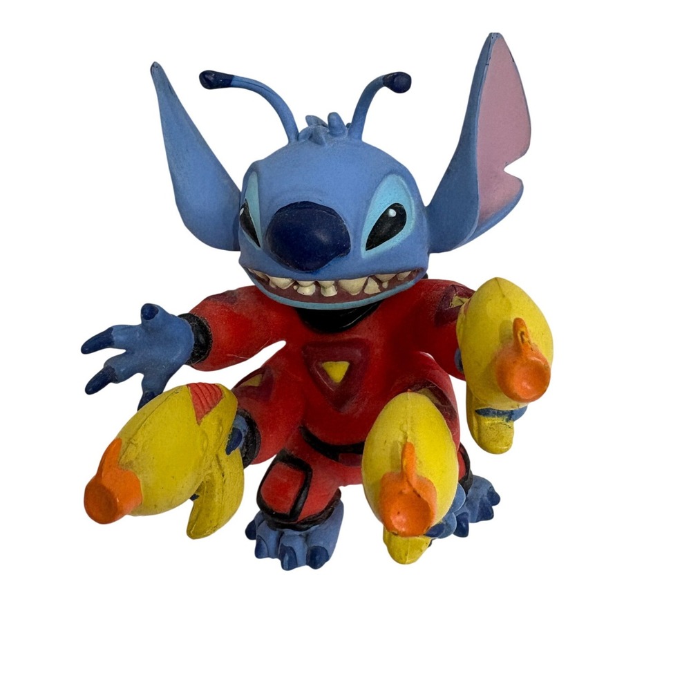 Disney Hasbro 2001 Lilo and Stitch Experiment 626 Action Figure Space Suit Red